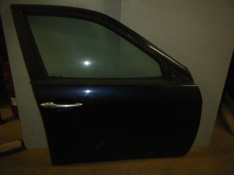 Porte avant droit