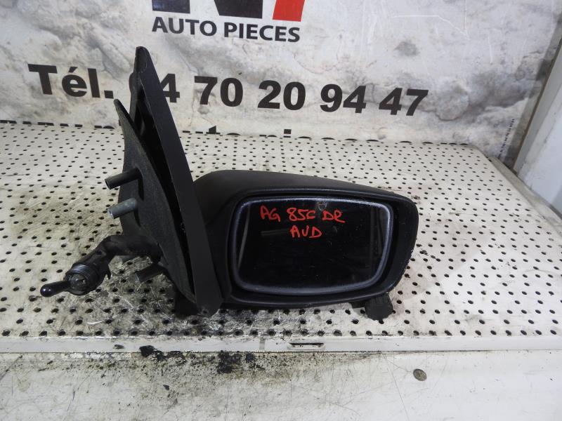 Retrovisor derecho