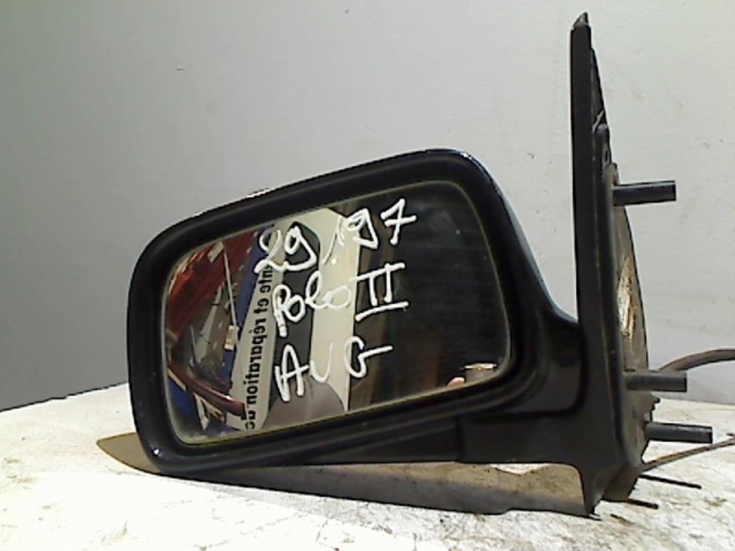 Retrovisor izquierdo