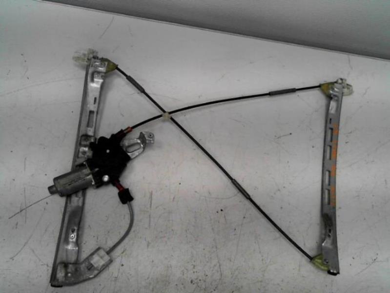 Leve vitre electrique avant gauche