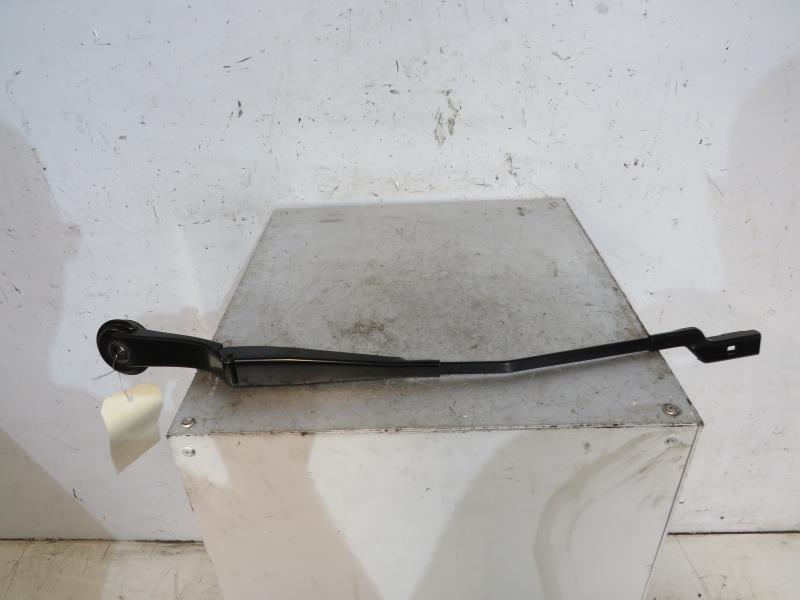 Bras essuie glace avant droit