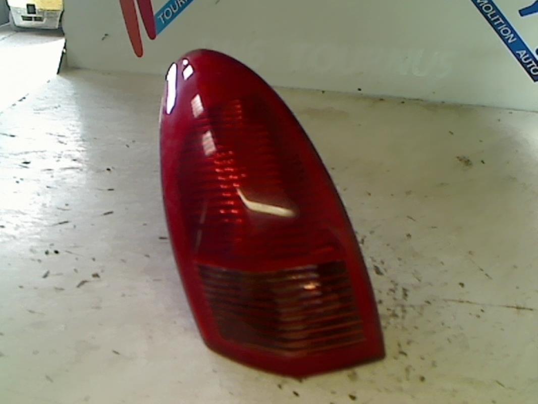 Fanale posteriore principale destro (luci)