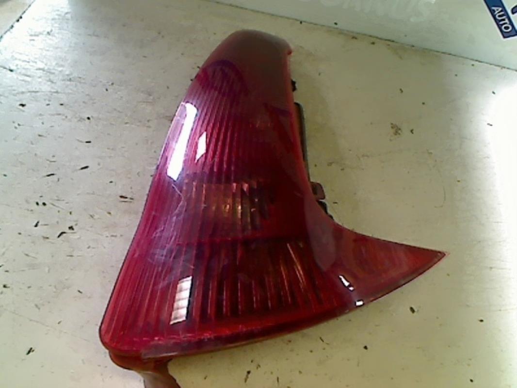 Fanale posteriore principale destro (luci)