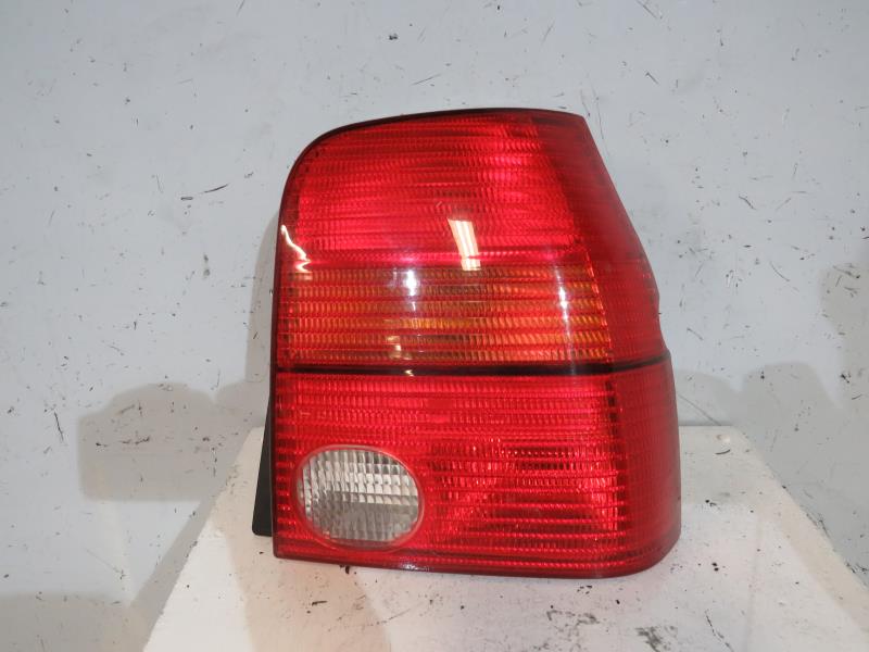 Fanale posteriore principale destro (luci)