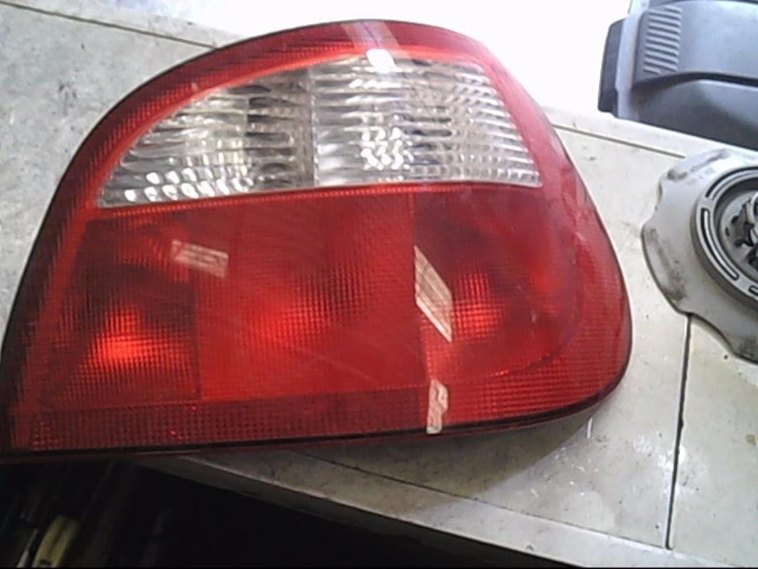 Fanale posteriore principale destro (luci)