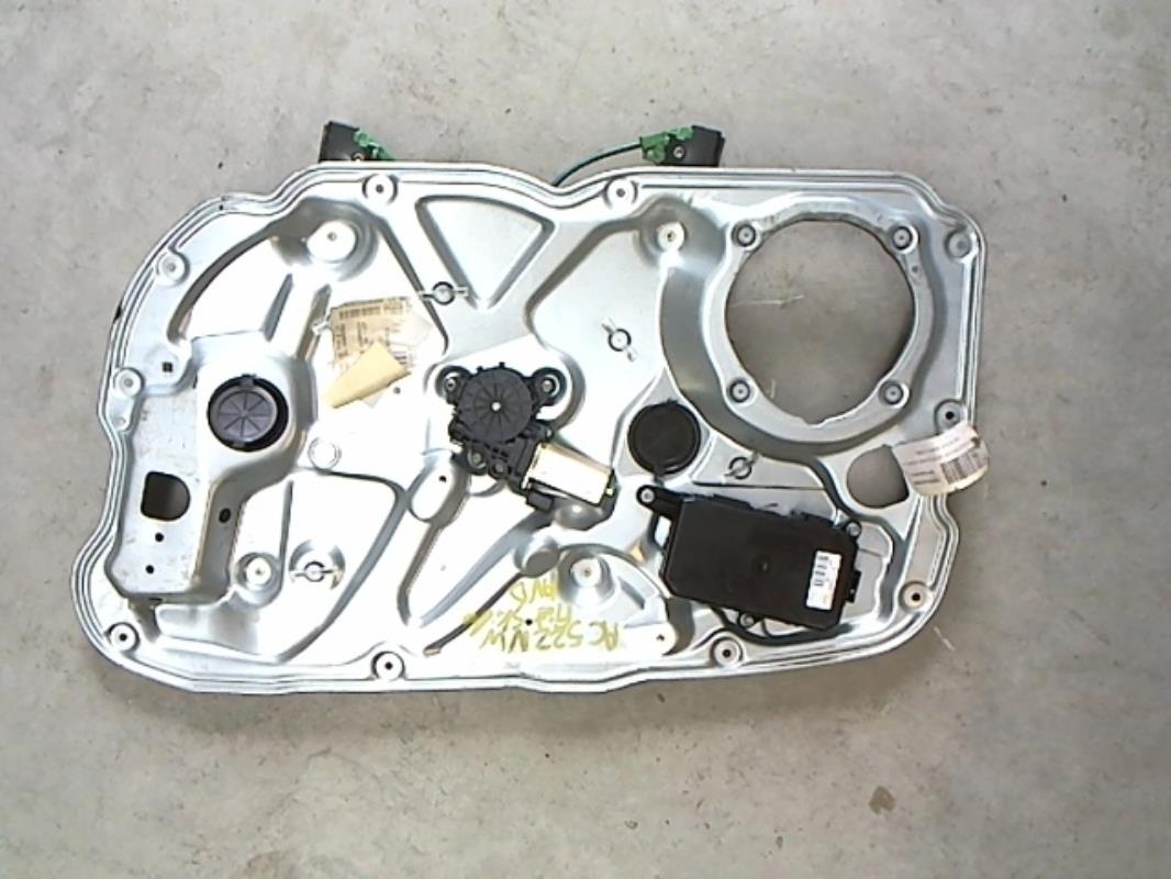 Elevalunas eléctrico delantero derecho
