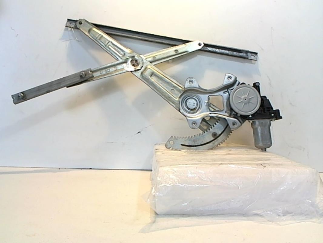 Leve vitre electrique avant droit