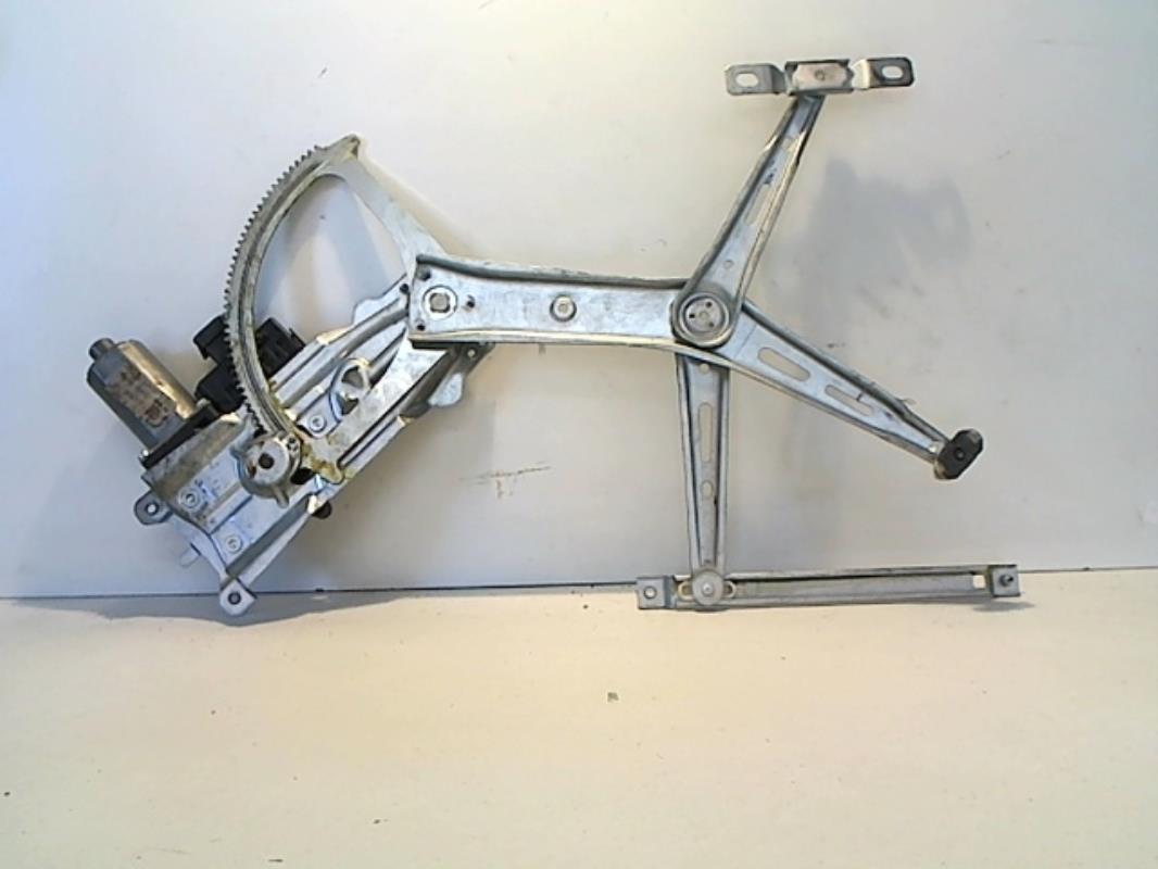 Leve vitre electrique avant droit