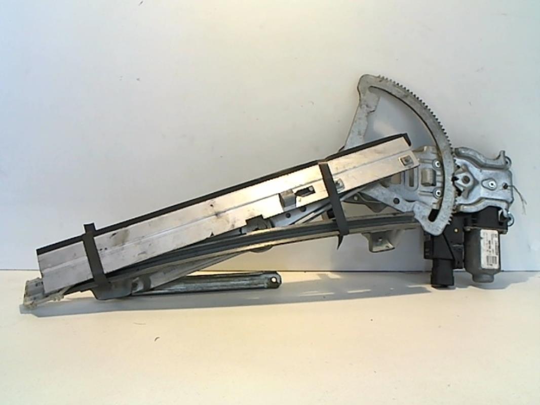 Leve vitre electrique avant droit