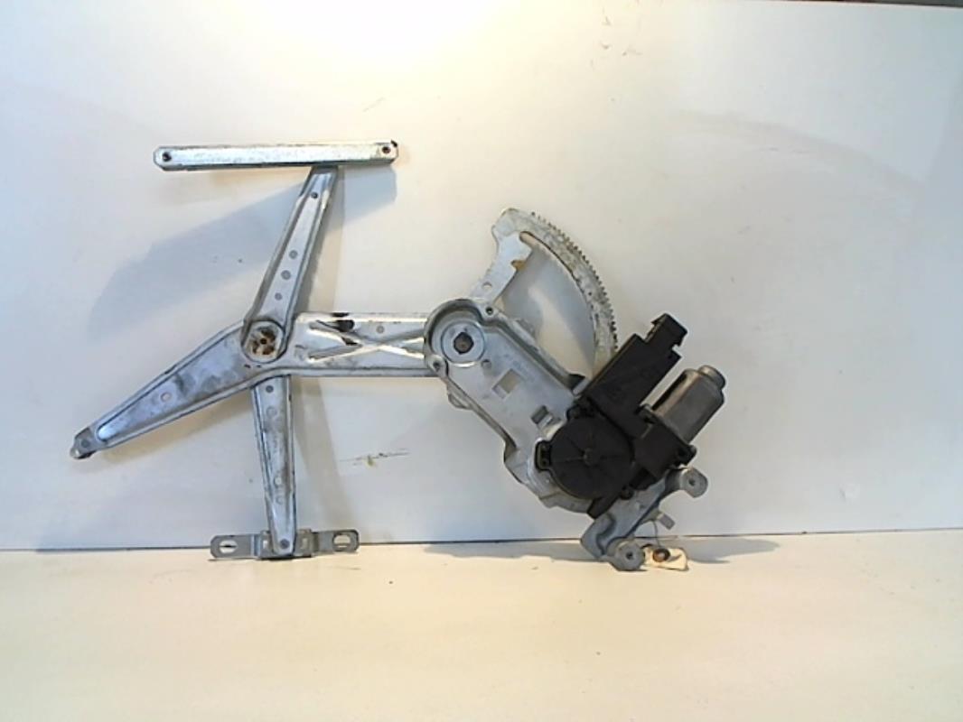 Leve vitre electrique avant droit