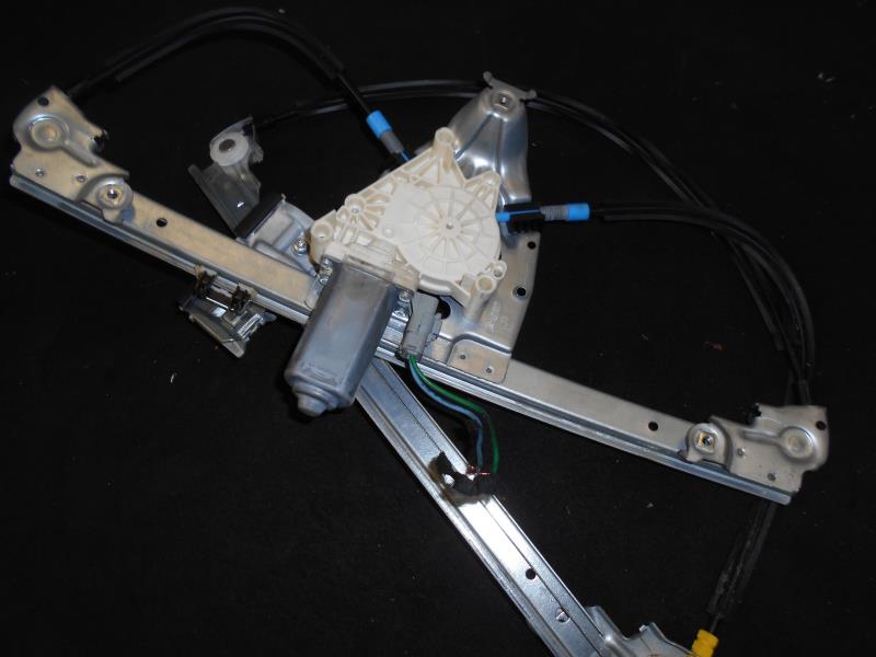 Leve vitre electrique avant gauche