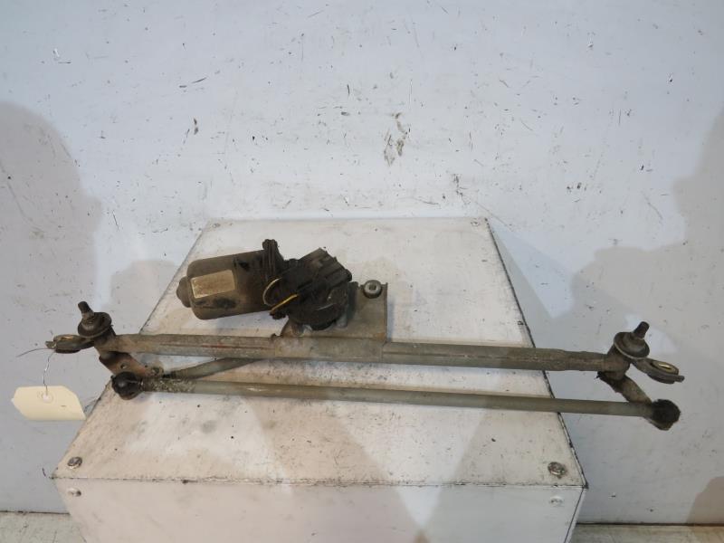 Moteur essuie glace avant
