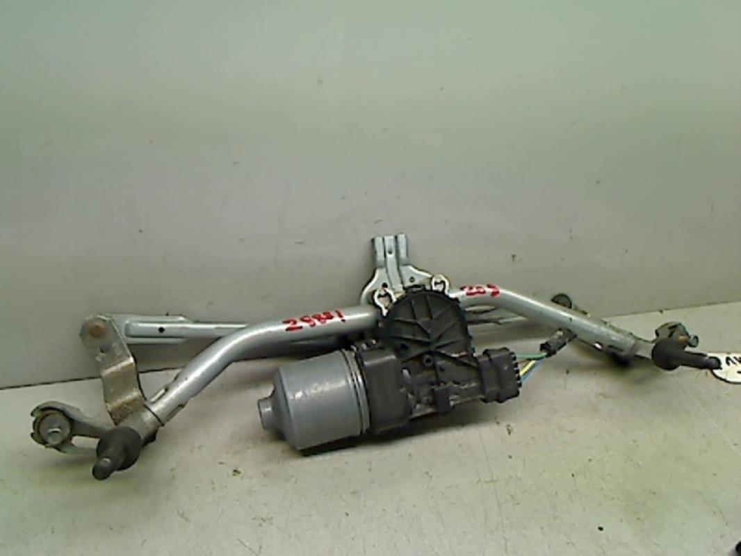 Moteur essuie glace avant