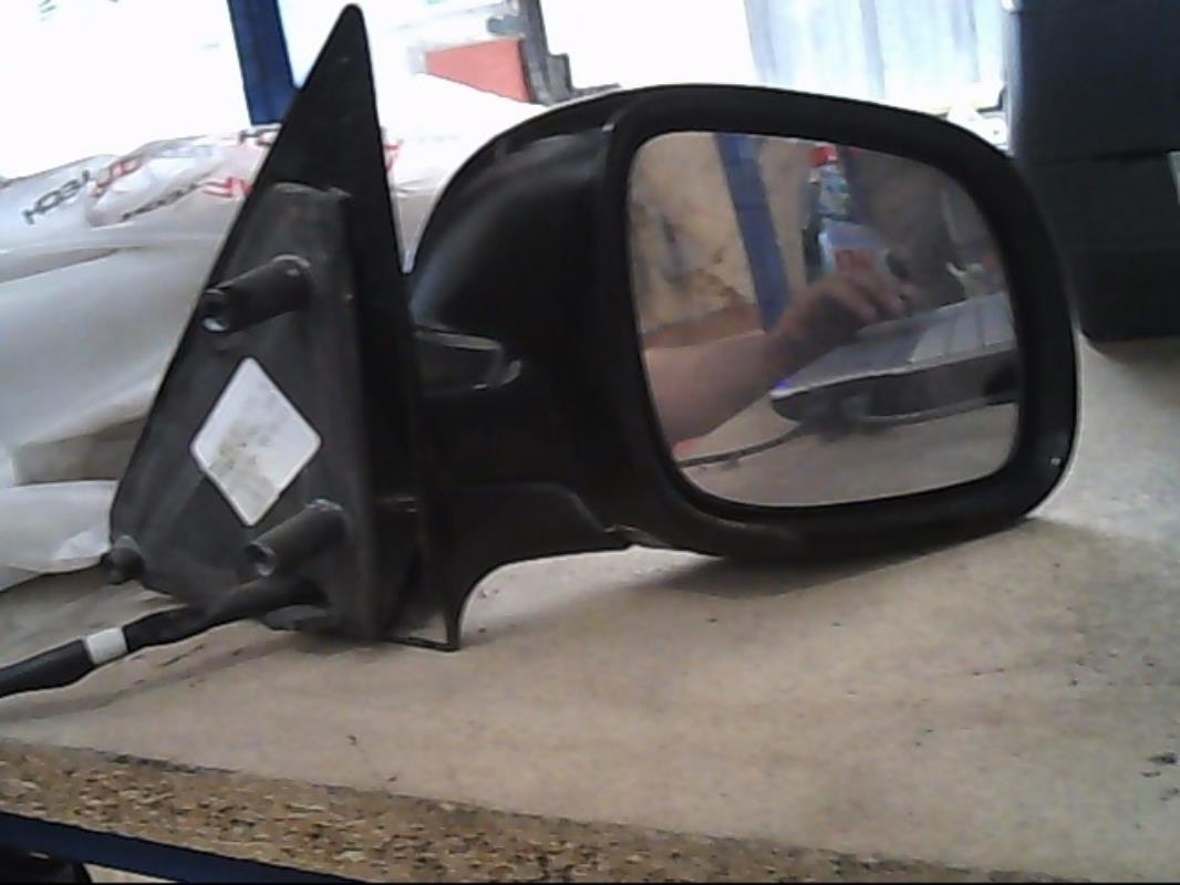 Retrovisor derecho