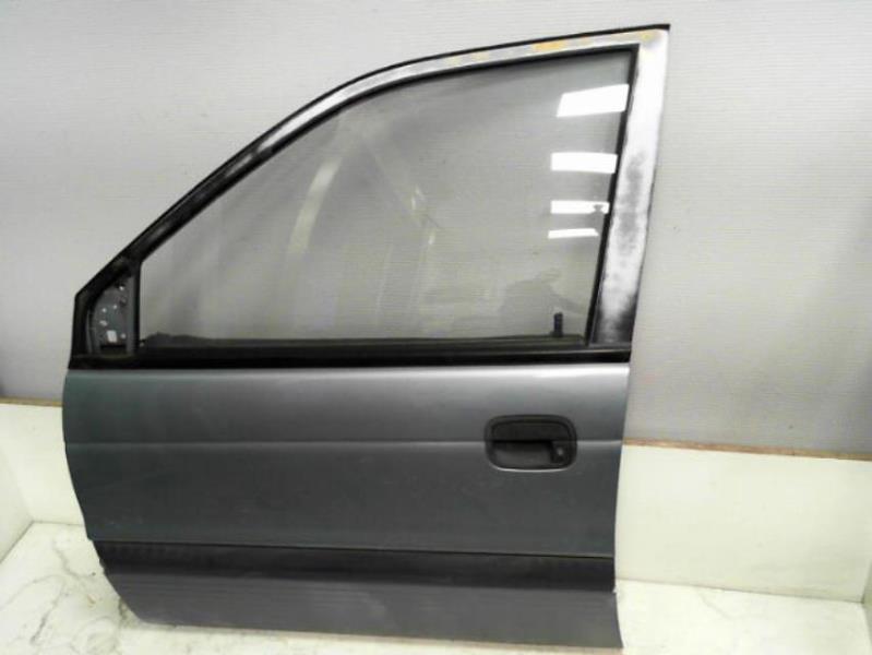 Porte avant gauche