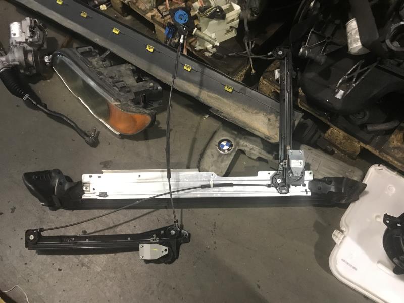 Leve vitre electrique avant gauche