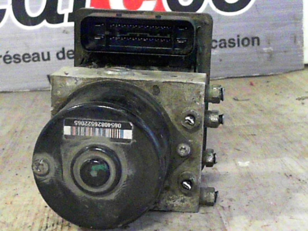 Bloc ABS (freins anti-blocage)