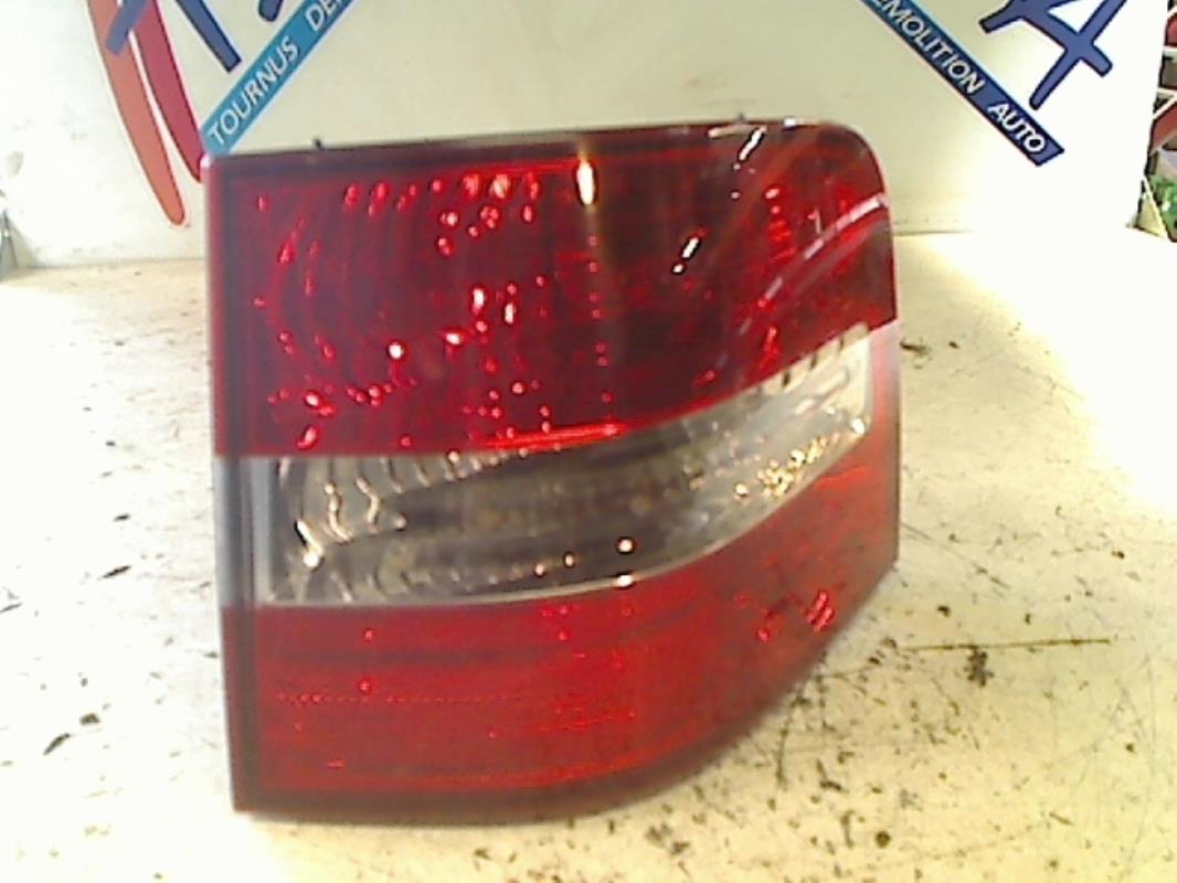 Fanale posteriore principale destro (luci)