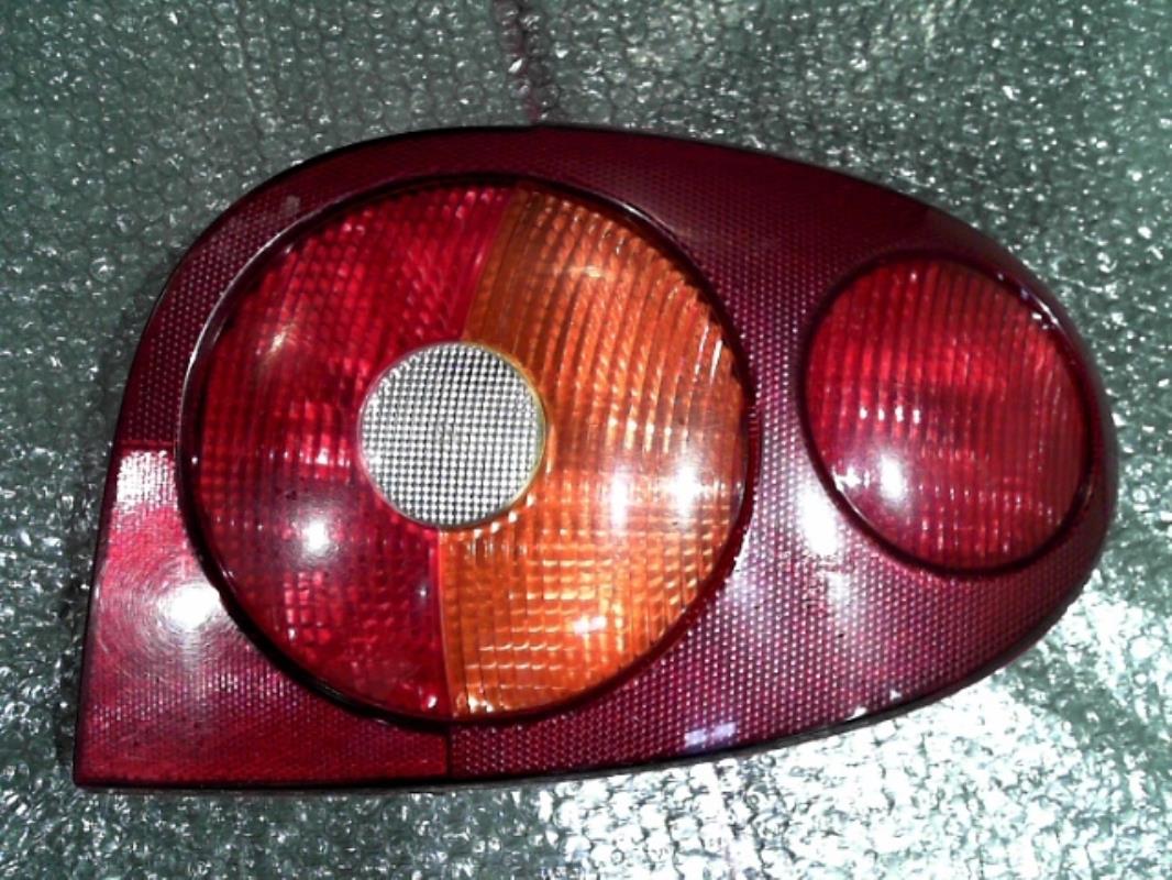 Fanale posteriore principale destro (luci)