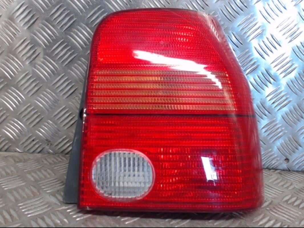 Fanale posteriore principale destro (luci)