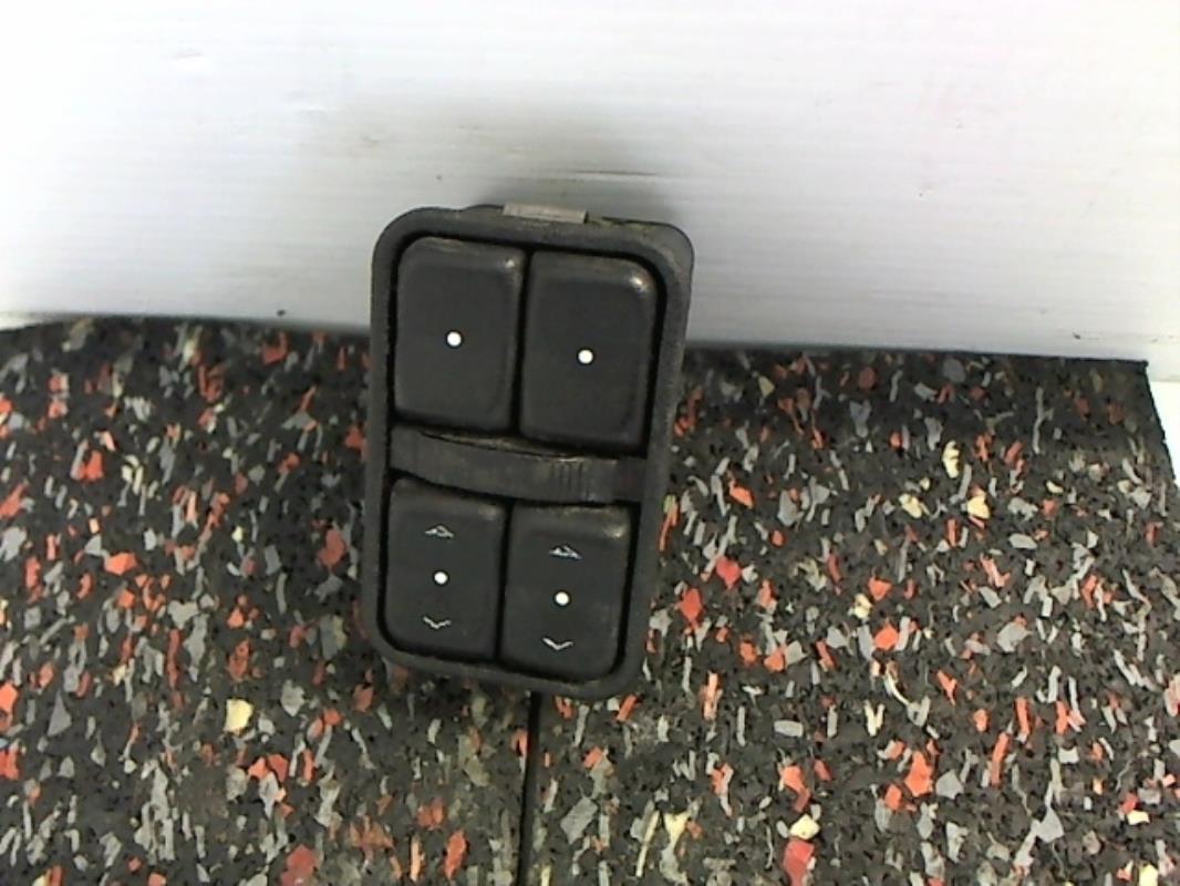 Interruptor de elevalunas
