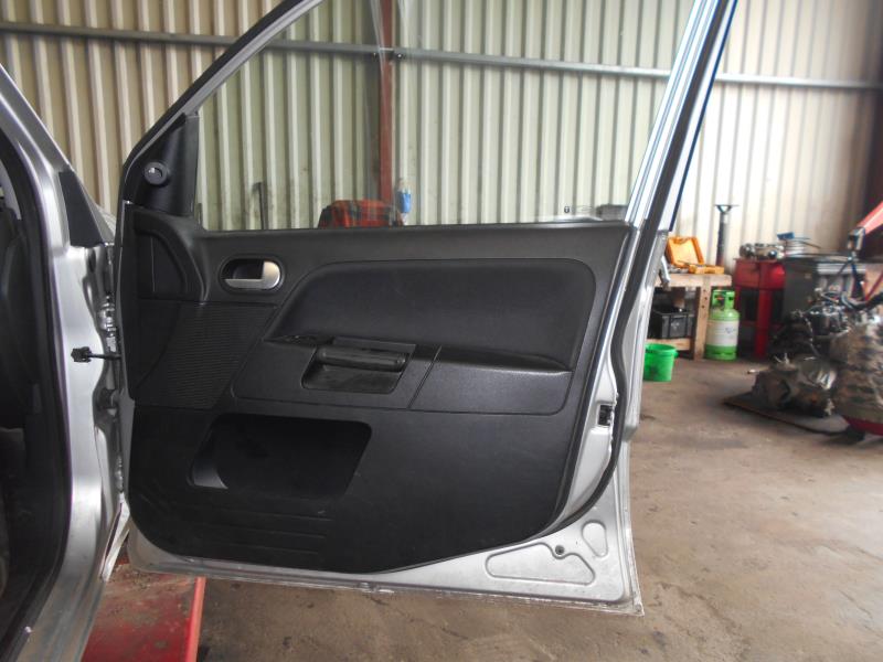 Leve vitre electrique avant droit