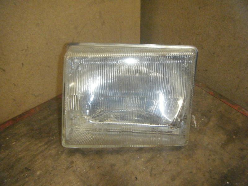 Gruppo ottico anteriore principale sinistro (luci)(faro)