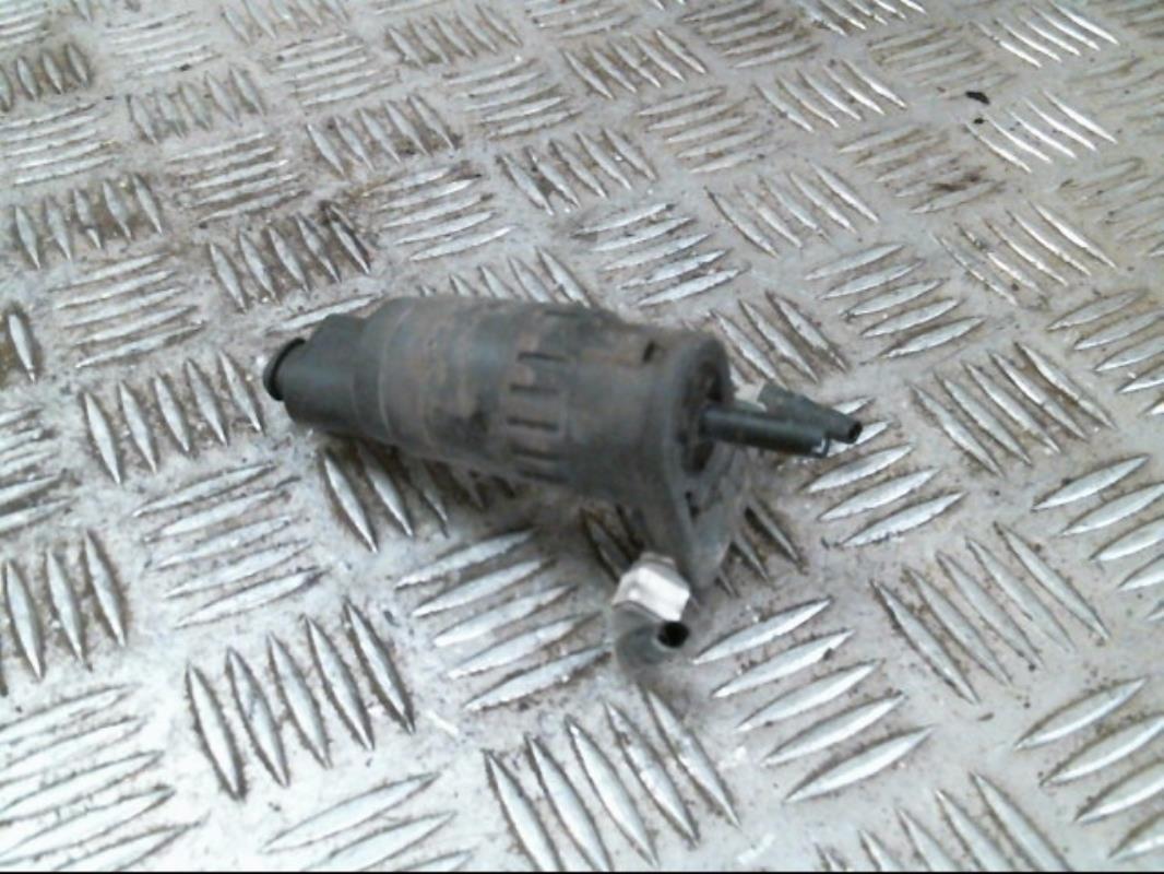 Pompa lavacristalli anteriore