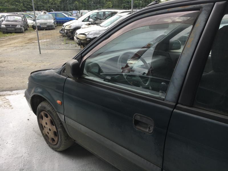Porte avant gauche