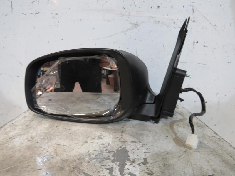 Retrovisor izquierdo