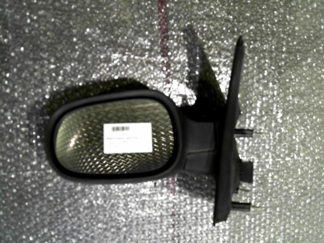 Retrovisor izquierdo