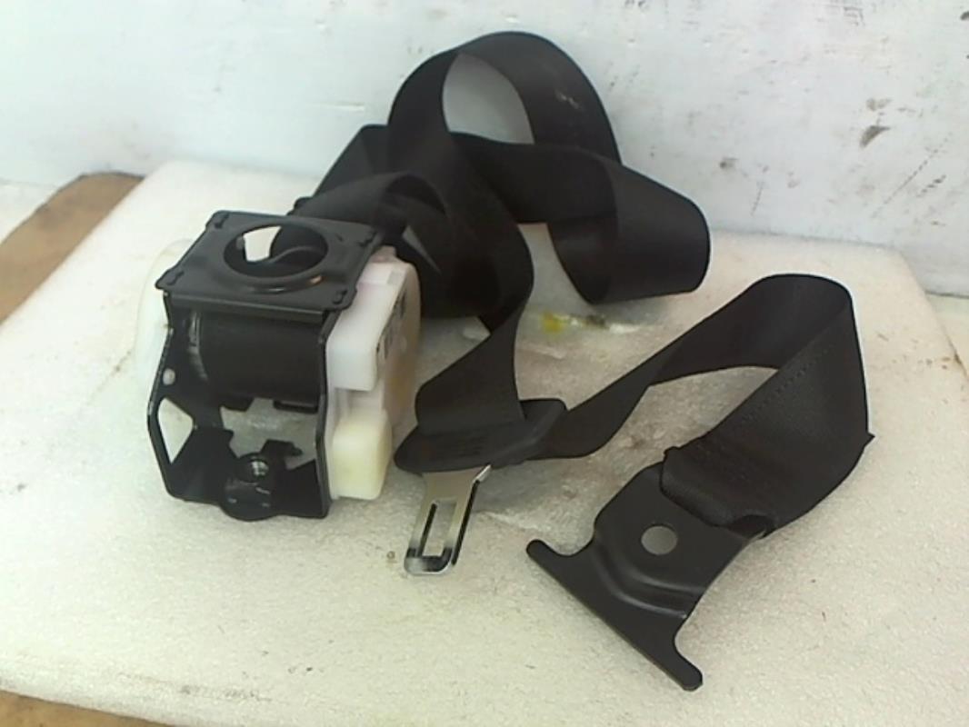 Ceinture arriere droit