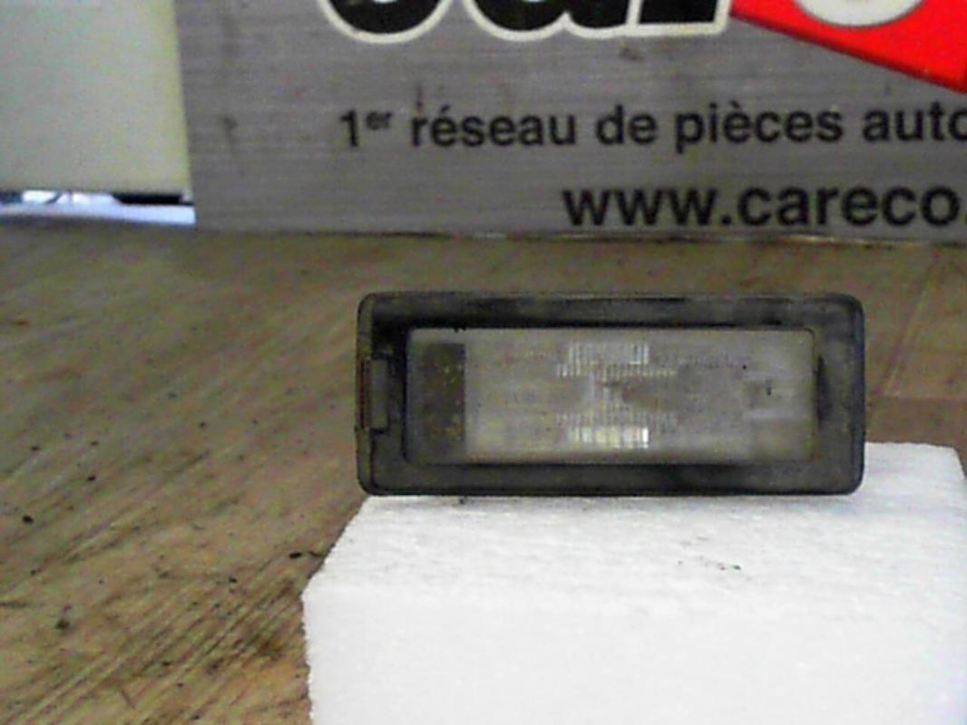 Eclairage de plaque