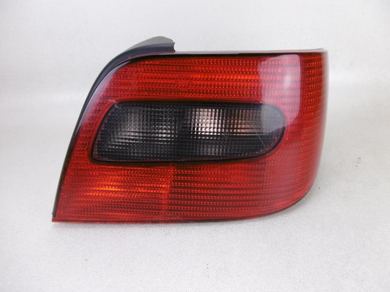 Fanale posteriore principale destro (luci)