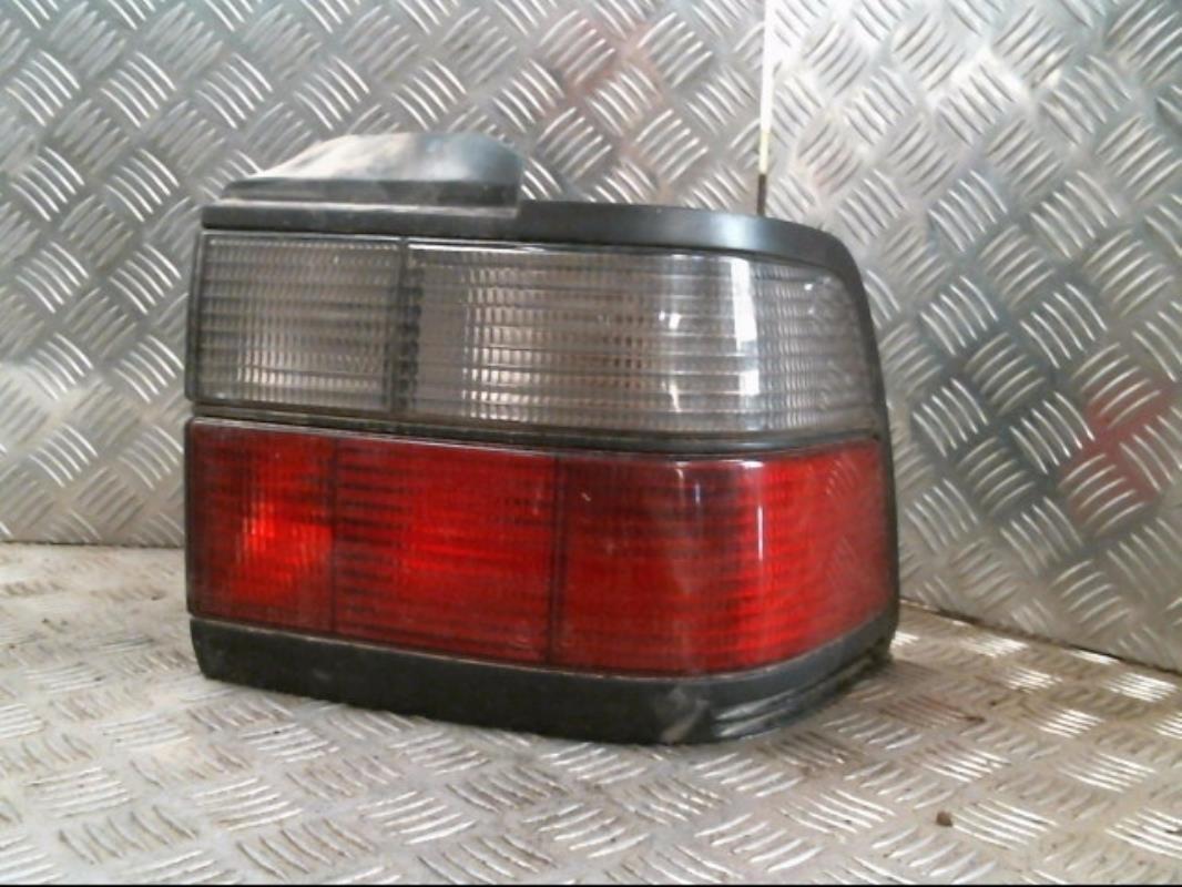 Fanale posteriore principale destro (luci)