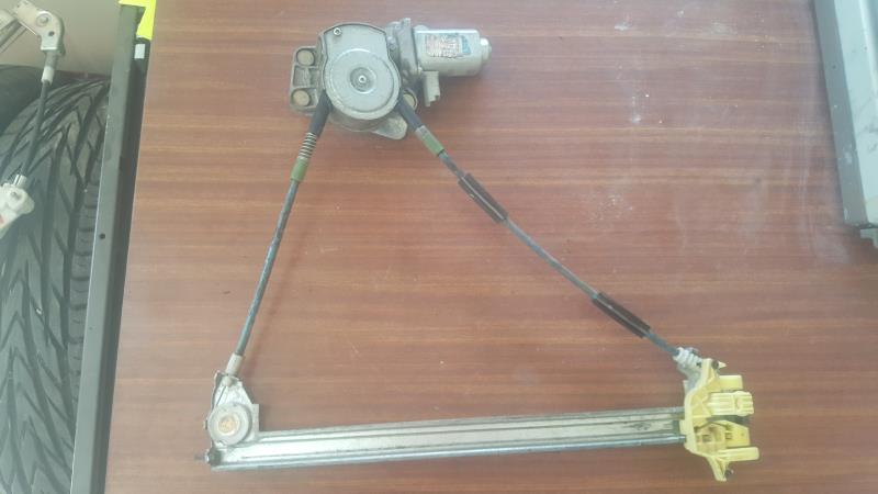 Leve vitre electrique arriere gauche