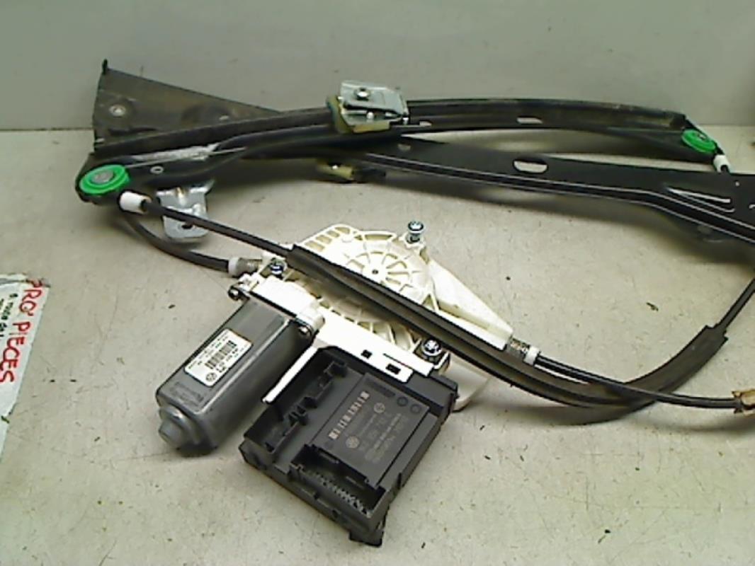 Leve vitre electrique avant droit