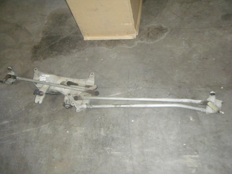 Moteur essuie glace avant