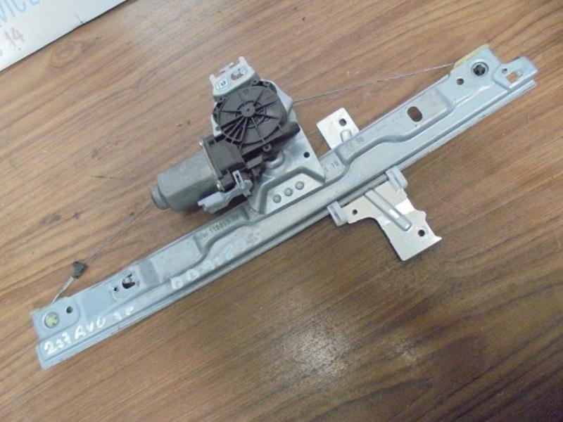 Moteur leve vitre avant droit