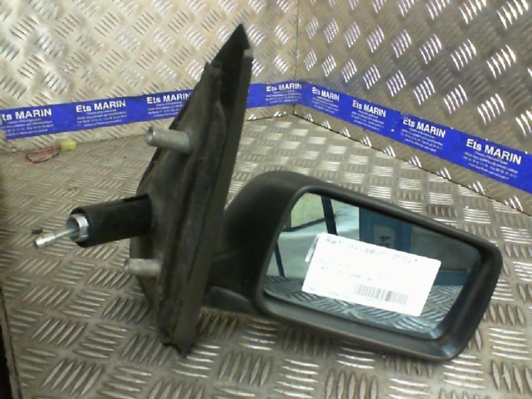 Retrovisor derecho