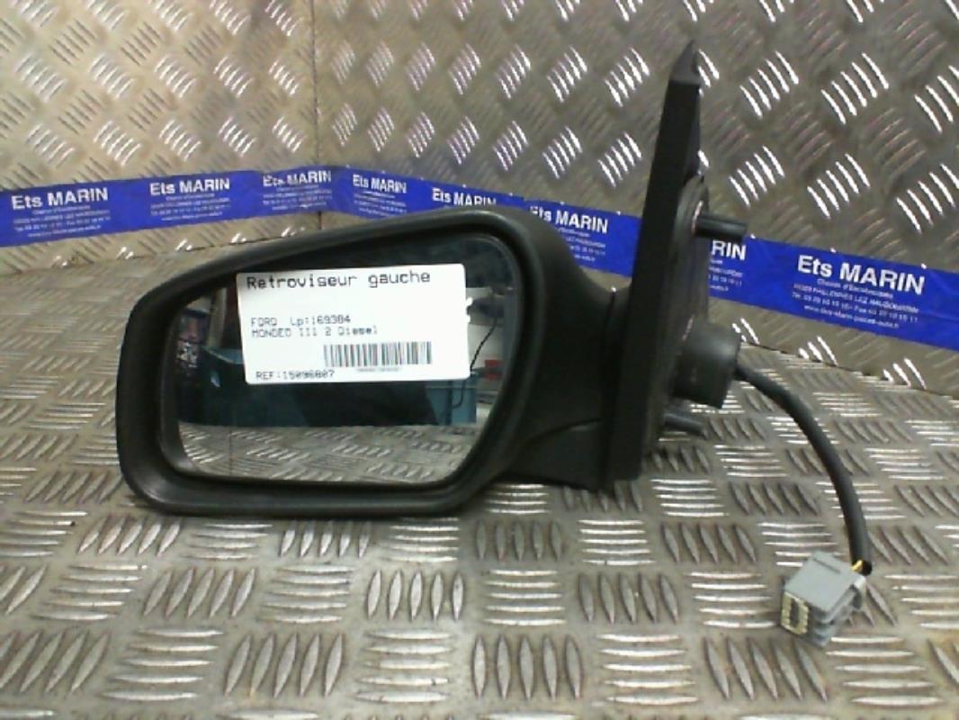 Retrovisor izquierdo