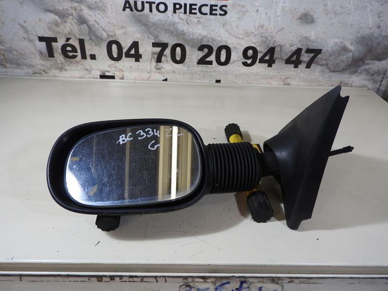 Specchietto retrovisore sinistro