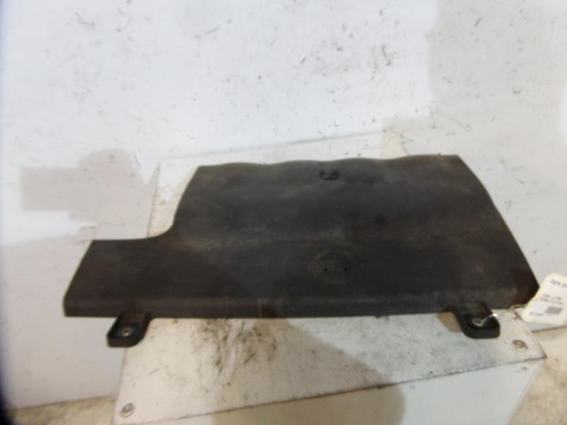 Cache moteur 