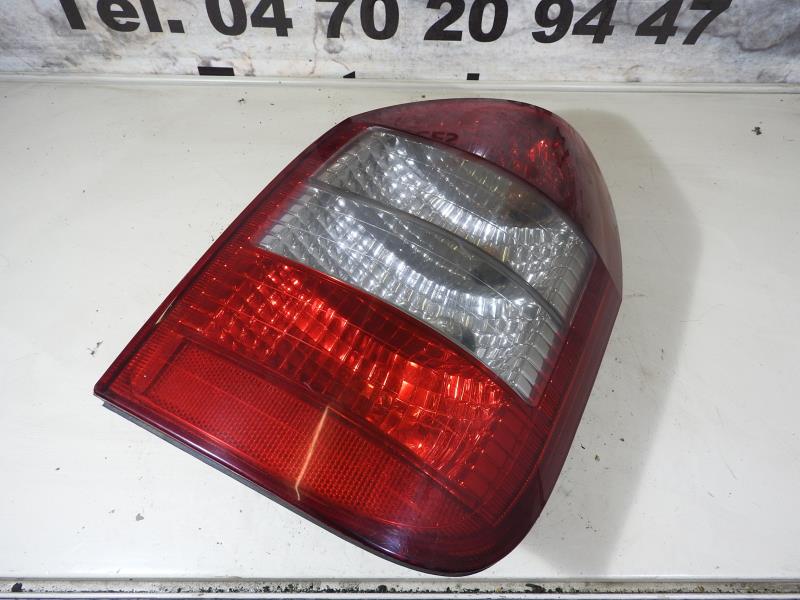 Fanale posteriore principale destro (luci)
