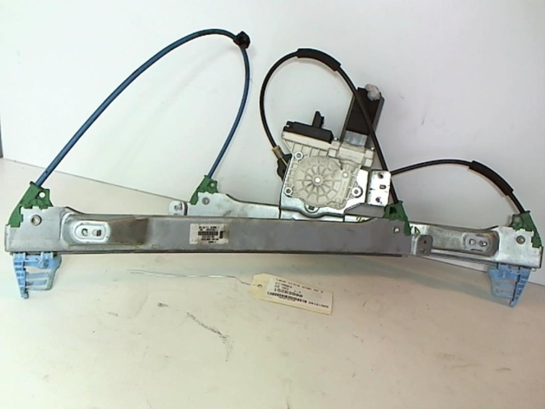 Leve vitre electrique avant droit