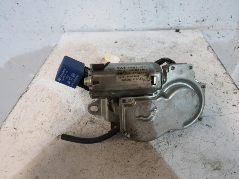 Moteur essuie glace arriere