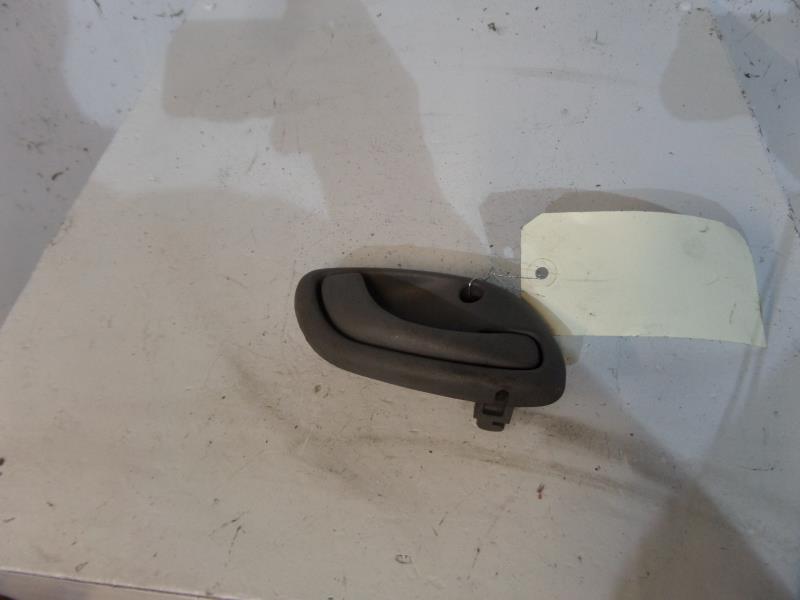 Poignee interieur arriere droit