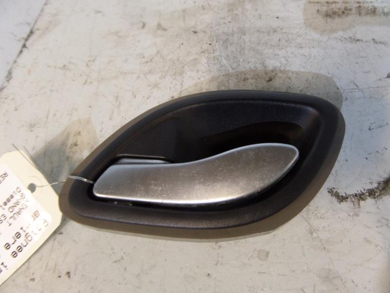 Poignee interieur arriere gauche