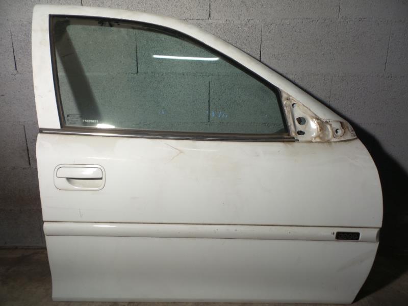 Porte avant droit