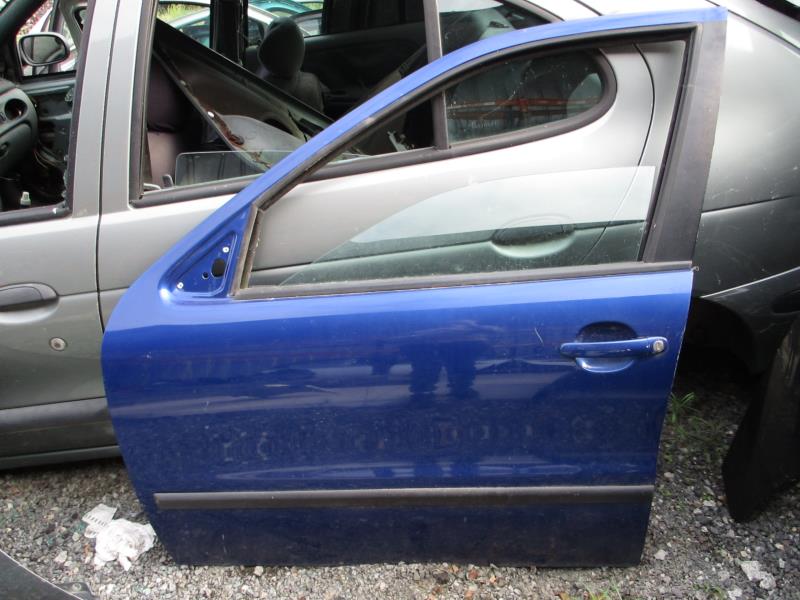 Porte avant gauche